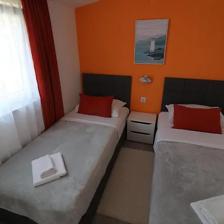 Apartmani Bilokapic Primosten Exterior photo
